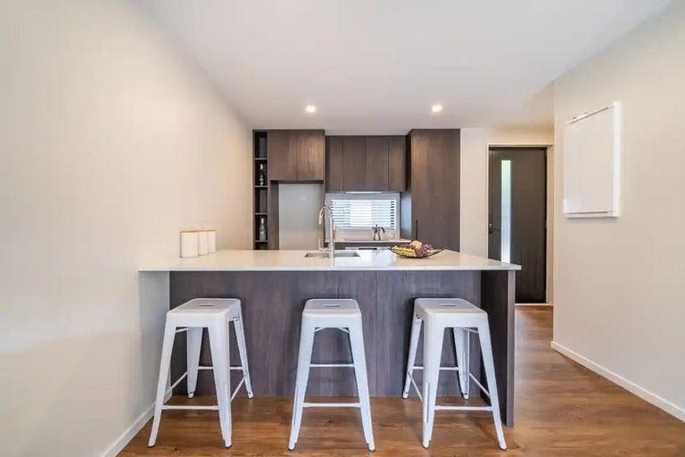 Photo of property in 28 Raukawa Street, Himatangi Beach, Foxton, 4891