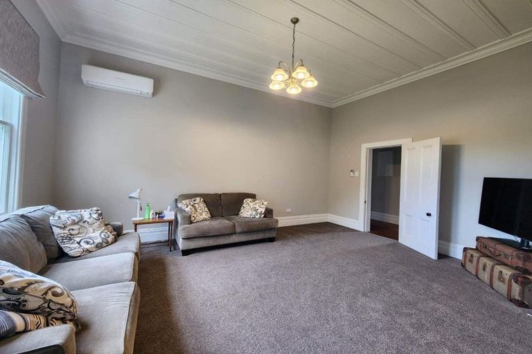 Photo of property in 45 Mount View Road, Bastia Hill, Whanganui, 4500