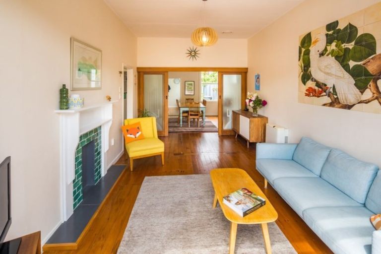 Photo of property in 5 Emerson Street, Berhampore, Wellington, 6023