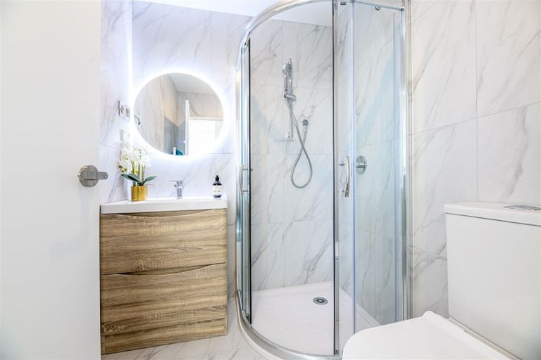 Photo of property in 3/6 Kereru Street, Henderson, Auckland, 0612