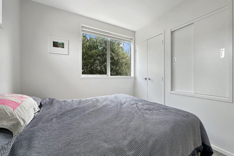 Photo of property in 7/24 Kelwyn Road, Kelston, Auckland, 0602