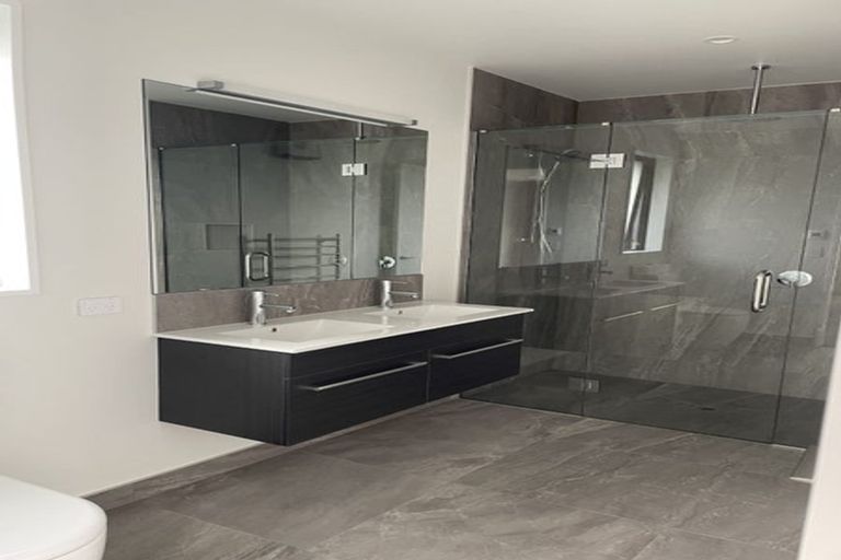 Photo of property in 28 Withers Crescent, Halswell, Christchurch, 8025