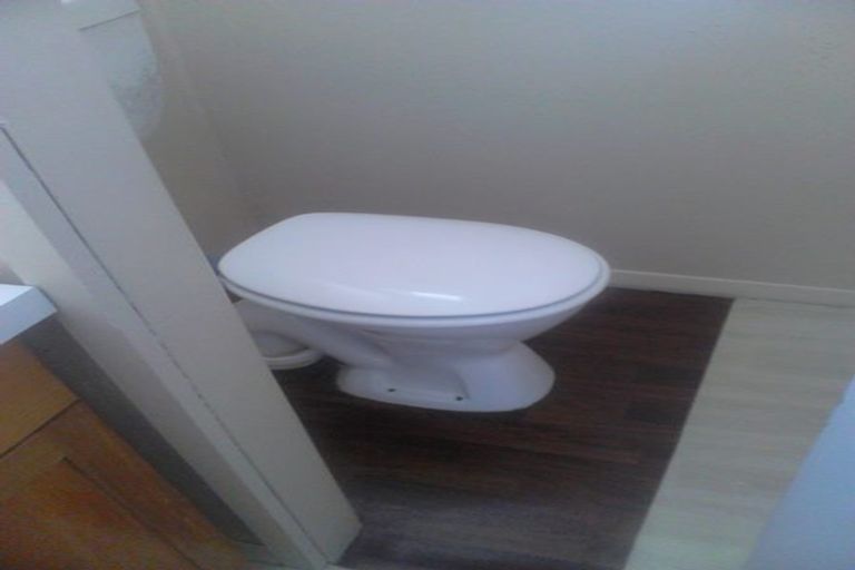 Photo of property in 28 Palmerston Street, Westport, 7825