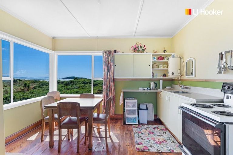 Photo of property in 111 Moturata Road, Taieri Beach, Taieri Mouth, 9091