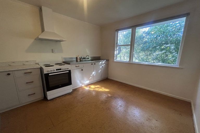 Photo of property in 4 Chaucer Way, Karori, Wellington, 6012