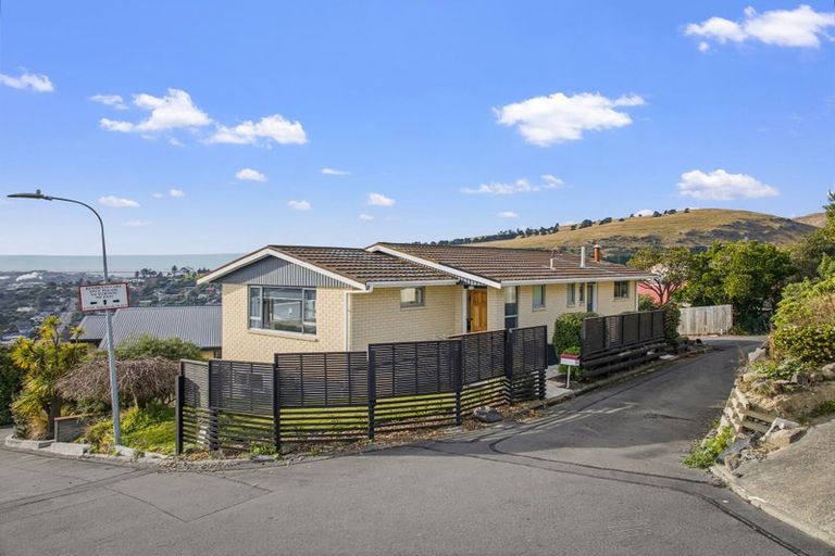 Photo of property in 1/14a Millhill Lane, Huntsbury, Christchurch, 8022