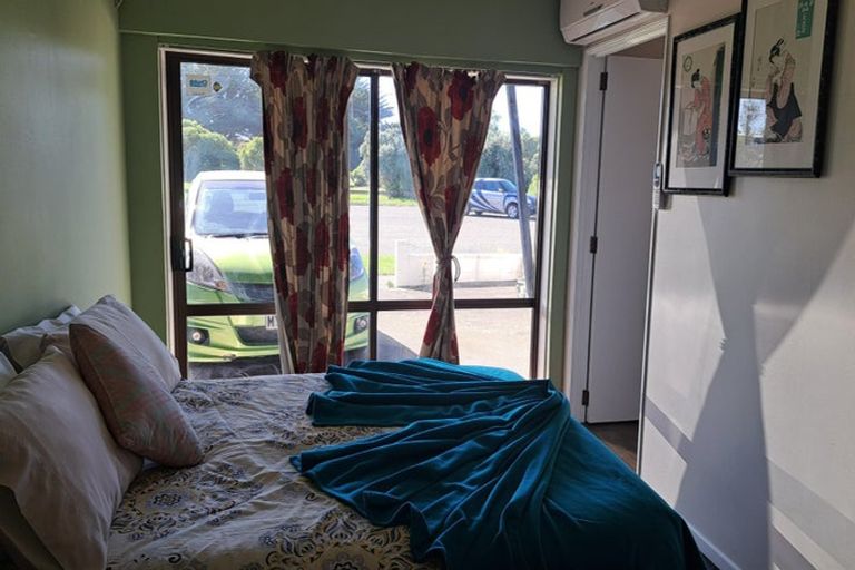 Photo of property in 288 Marine Parade, New Brighton, Christchurch, 8061