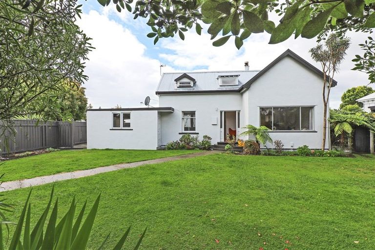 Photo of property in 600 Victoria Street, Hastings, 4122