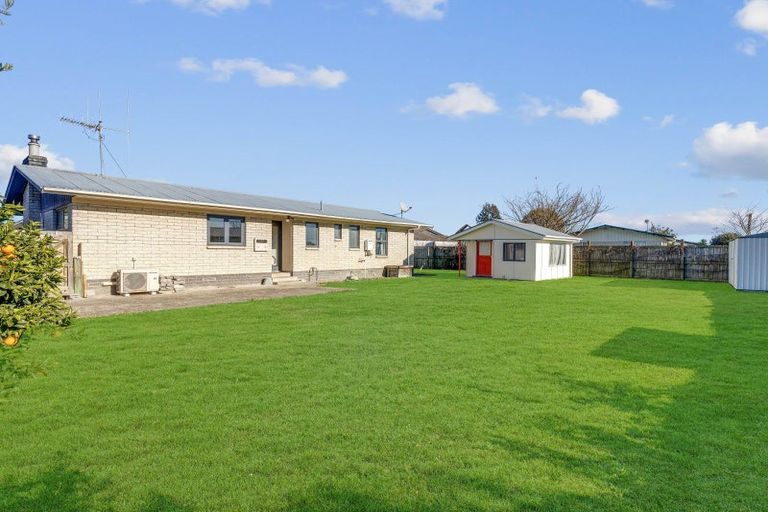 Photo of property in 37 Hendon Road, Fairview Downs, Hamilton, 3214