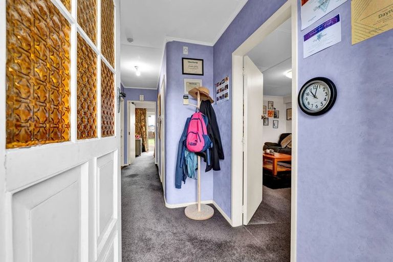 Photo of property in 103 High Street, Eltham, 4322