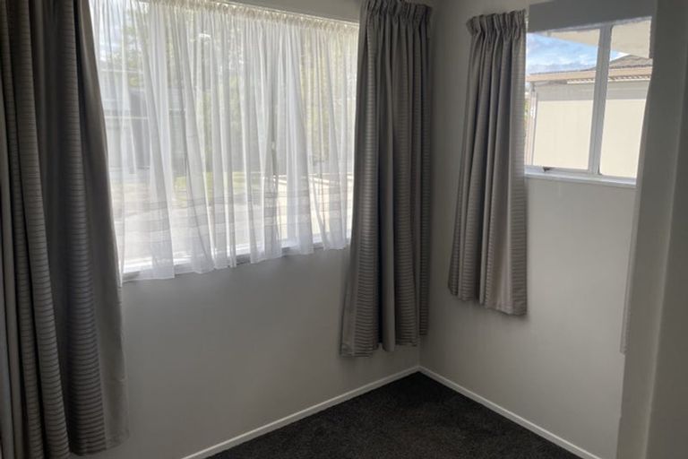 Photo of property in 30 Brightwater Crescent, Totara Park, Upper Hutt, 5018