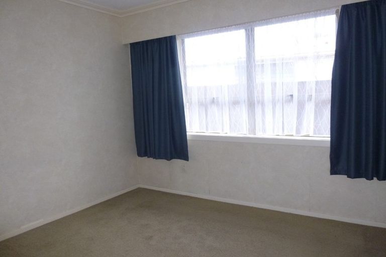 Photo of property in 28 Fuchsia Avenue, Pukete, Hamilton, 3200