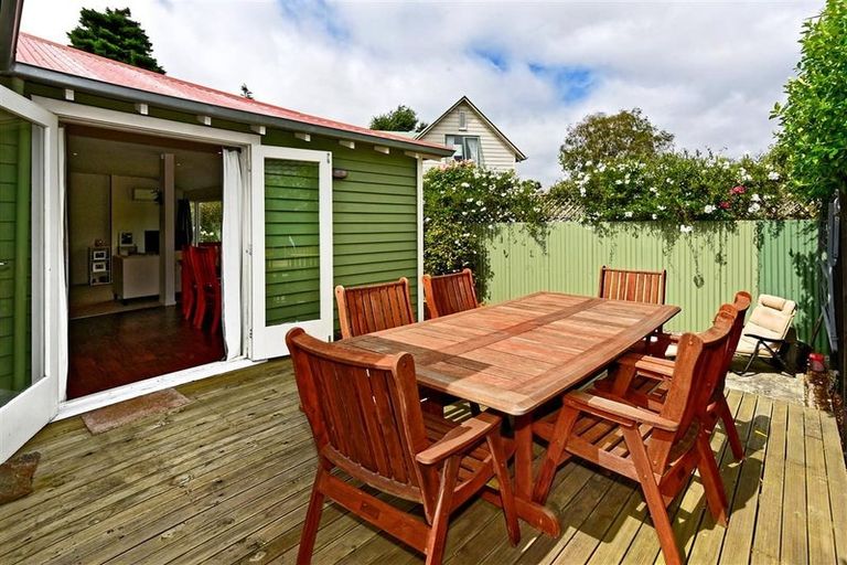 Photo of property in 5 Blair Avenue, Papanui, Christchurch, 8053