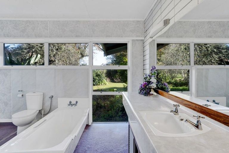 Photo of property in 53 Warwick Road, Stratford, 4332