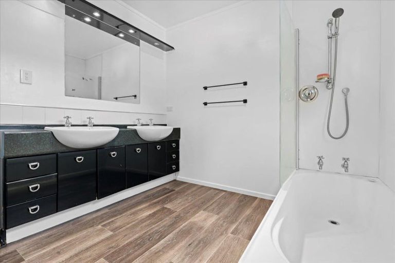 Photo of property in 7 Gribbon Road, Mahoenui, 3978