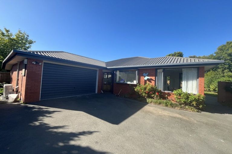 Photo of property in 2/137 Harewood Road, Papanui, Christchurch, 8053