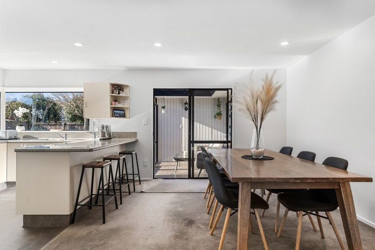 Photo of property in 8 Clotilda Place, Bishopdale, Christchurch, 8053