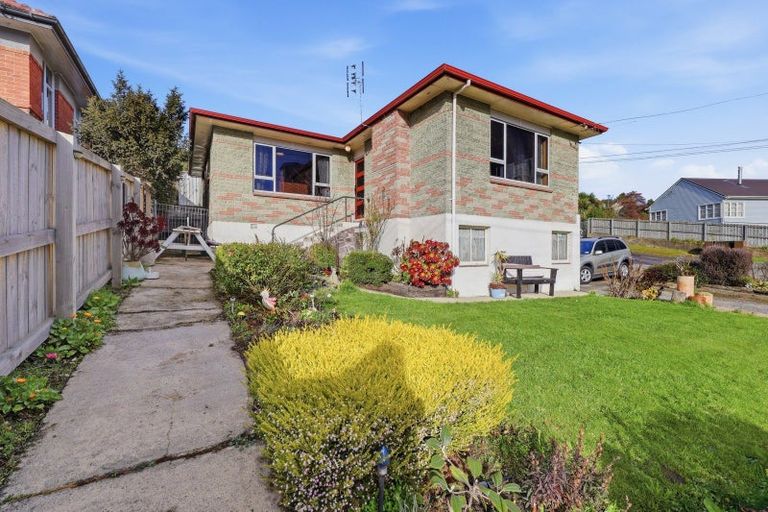 Photo of property in 166a Main South Road, Green Island, Dunedin, 9018