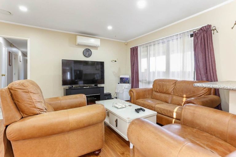 Photo of property in 50 Ranfurly Road, Papatoetoe, Auckland, 2104