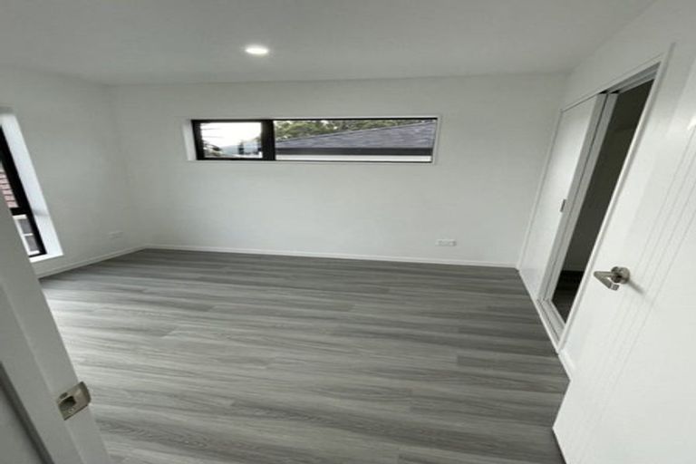 Photo of property in 9e Julian Place, Otara, Auckland, 2023