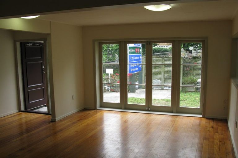 Photo of property in 1/129 Grafton Road, Grafton, Auckland, 1010