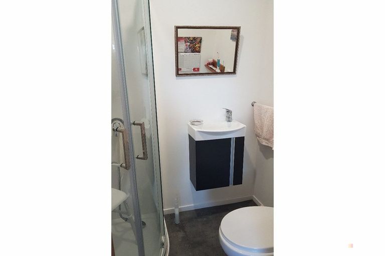 Photo of property in 19 Timaru Road, Waimate, 7924