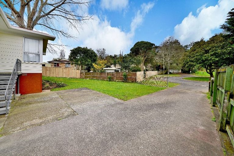 Photo of property in 21 Chrisarda Place, Red Hill, Papakura, 2110