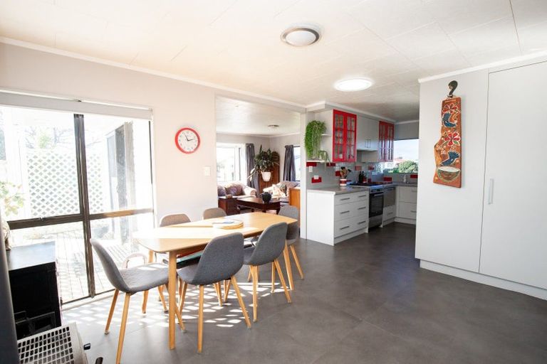 Photo of property in 22 Darlington Street, Ngatea, 3503