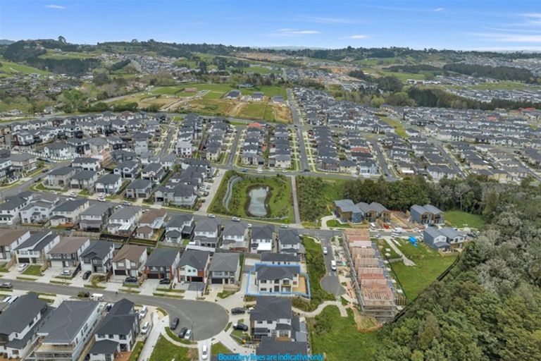 Photo of property in 1 Hing Street, Flat Bush, Auckland, 2019