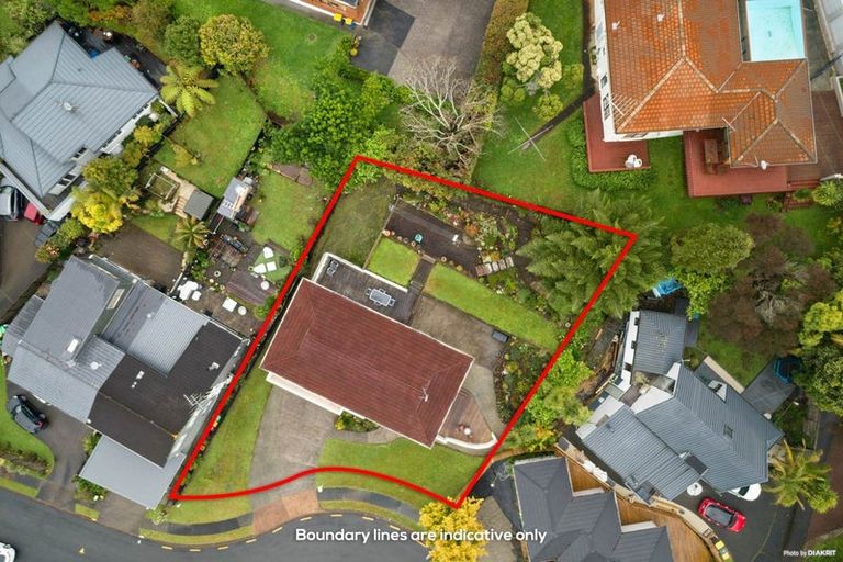 Photo of property in 5 Jeanette Place, Mairangi Bay, Auckland, 0630