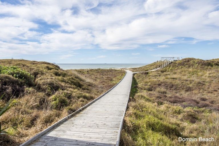 Photo of property in 49 Leet Crescent, Papamoa Beach, Papamoa, 3118