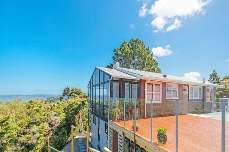 Photo of property in 768 South Titirangi Road, Titirangi, Auckland, 0604