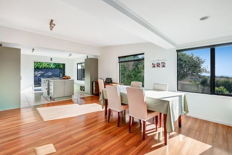 Photo of property in 33 Everard Avenue, Army Bay, Whangaparaoa, 0930