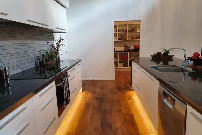 Photo of property in 2 Kakapo Way, Moana, 7875