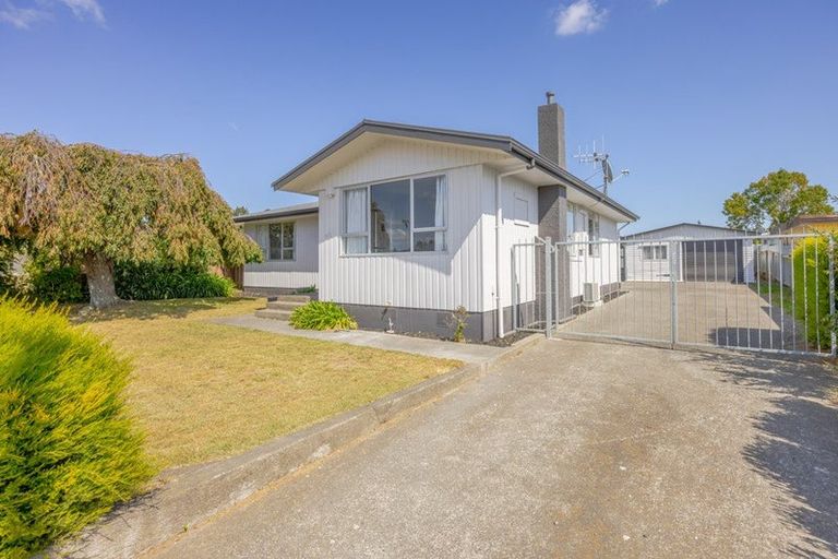 Photo of property in 45 Caernarvon Drive, Flaxmere, Hastings, 4120