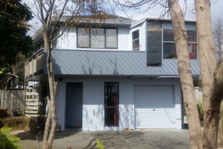 Photo of property in 21b Huia Street, Waikanae, 5036