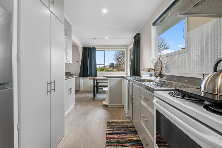 Photo of property in 52 Pandora Avenue, Sunnybrook, Rotorua, 3015