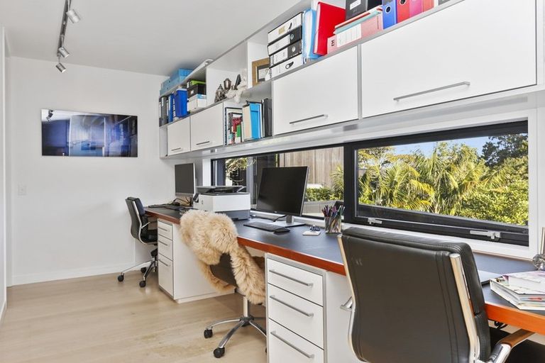 Photo of property in 6a Kowhai Street, Takapuna, Auckland, 0622