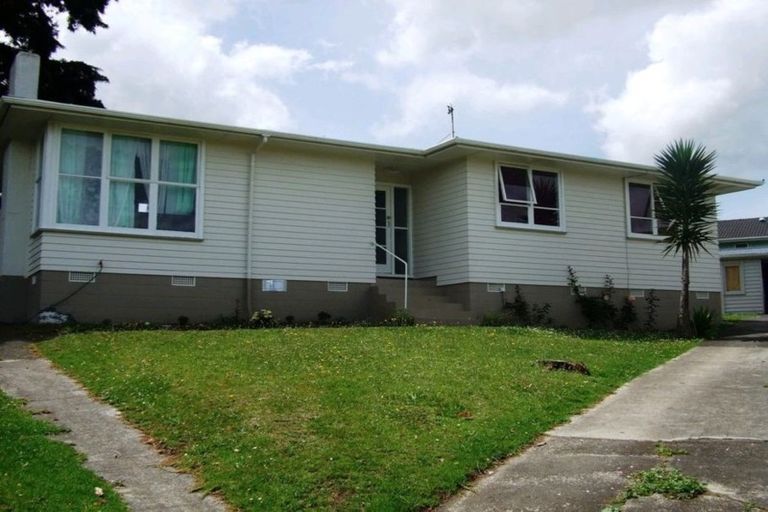 Photo of property in 40 Ashgrove Road, Mangere, Auckland, 2022