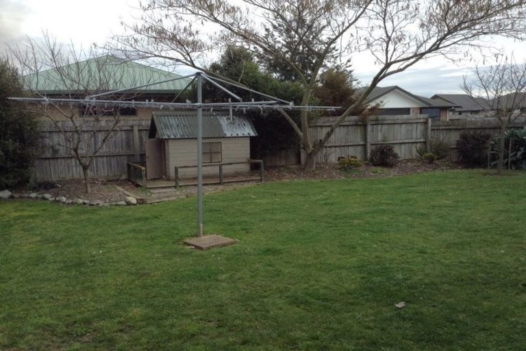 Photo of property in 10 Longfields Road, Brightwater, 7022