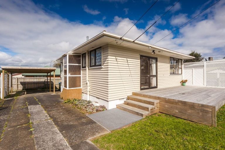 Photo of property in 5 Johnston Road, Mount Wellington, Auckland, 1060