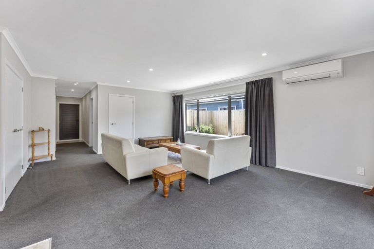 Photo of property in 14 Ron Fawcett Way, Wainuiomata, Lower Hutt, 5014