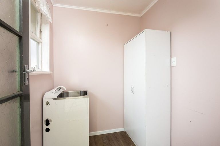 Photo of property in 66a Cloten Road, Stratford, 4332