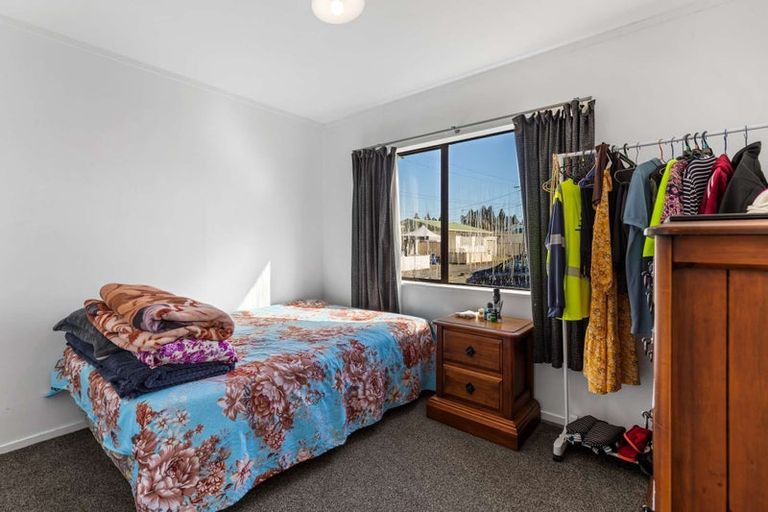 Photo of property in 10c Breckons Avenue, Nawton, Hamilton, 3200