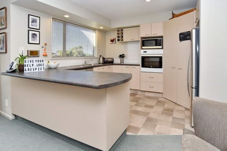 Photo of property in 78 Ti Rakau Drive, Woolston, Christchurch, 8023