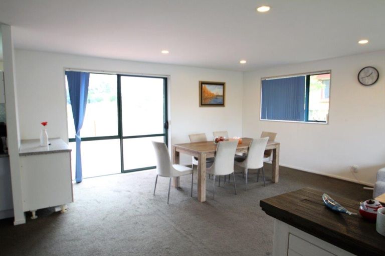 Photo of property in 25 Tilberg Street, Favona, Auckland, 2024