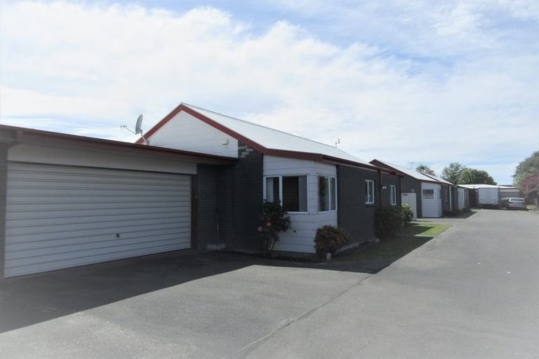 Photo of property in 2/54 Tilford Street, Woolston, Christchurch, 8062