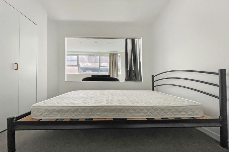 Photo of property in Regency Apartments, 3c/49 Manners Street, Te Aro, Wellington, 6011