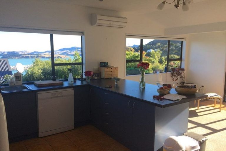 Photo of property in 35 Cornwall Road, Lyttelton, 8082