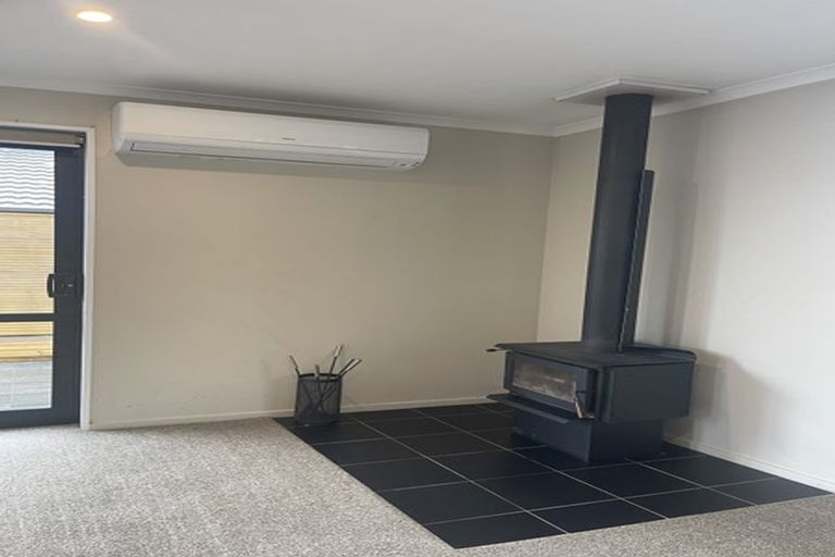 Photo of property in 7 Catchpole Place, Woodend, 7610